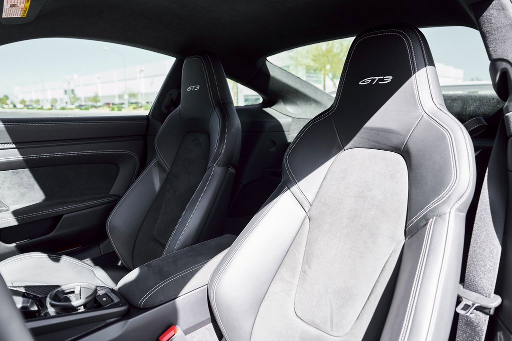 Used 2022 Porsche 911 GT3 image 41