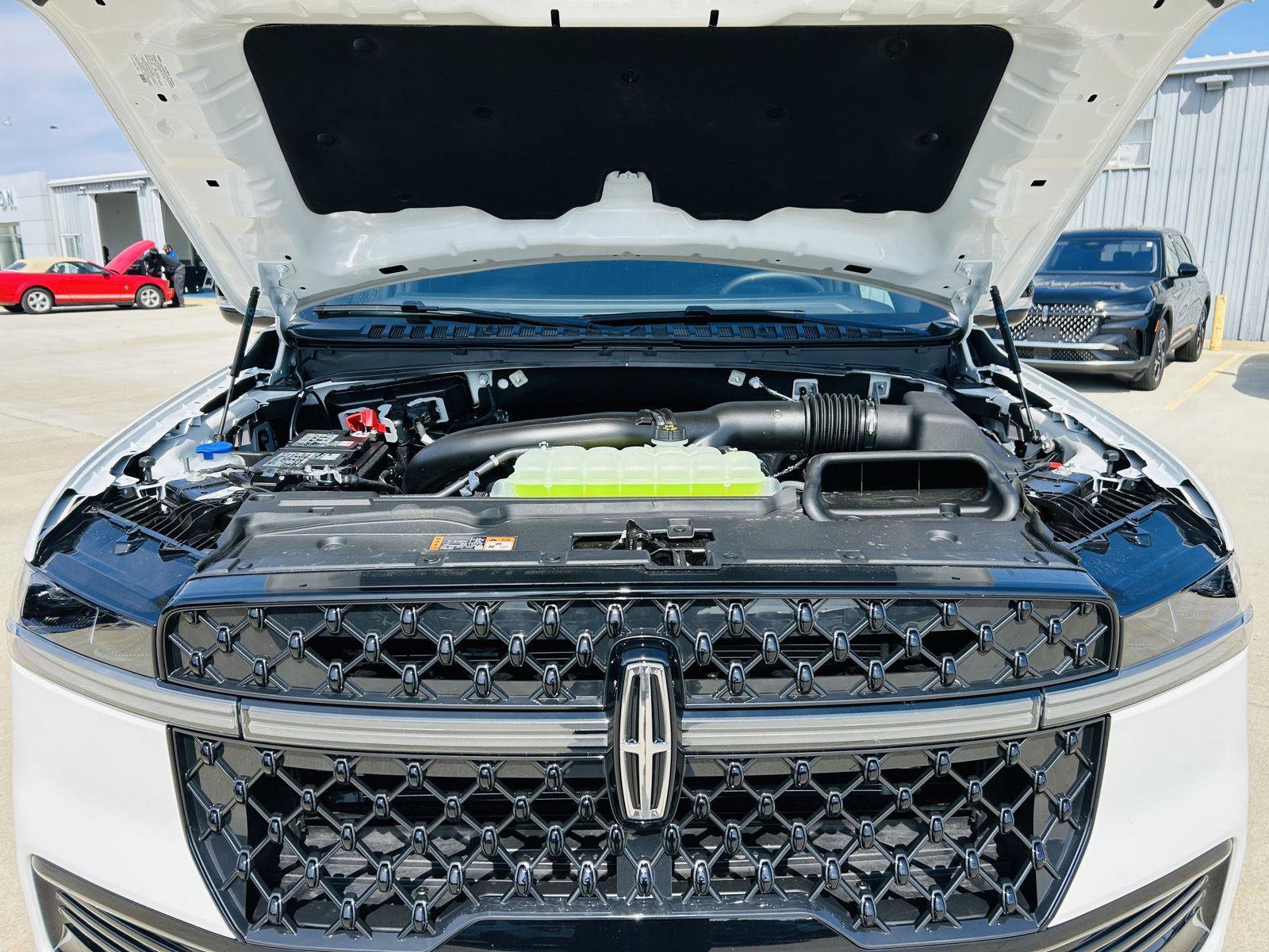 New 2026 Lincoln Navigator L Reserve image 60