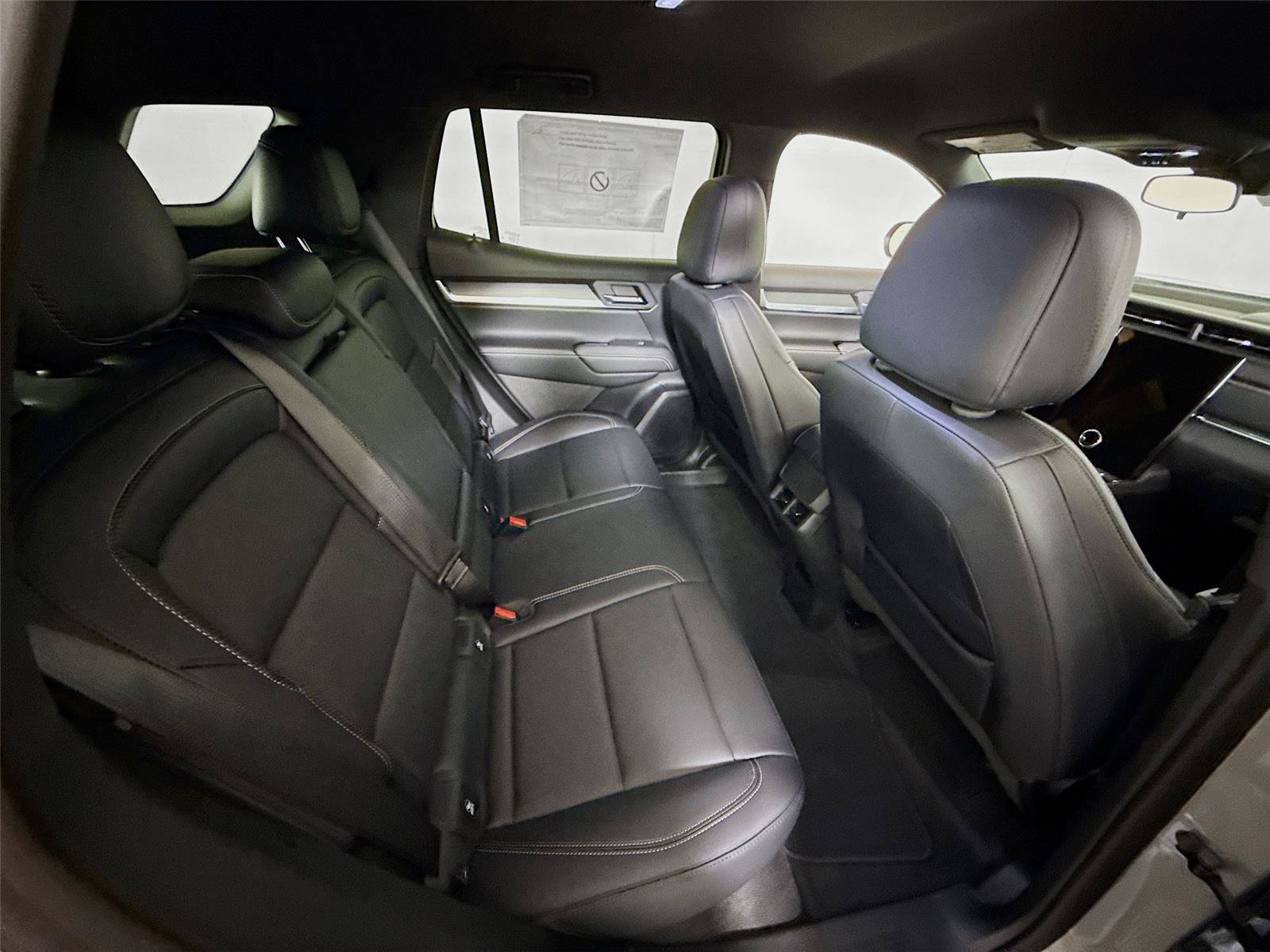 New 2026 GMC Terrain Elevation w/ Elevation Premium Package AWD/4WD image 19