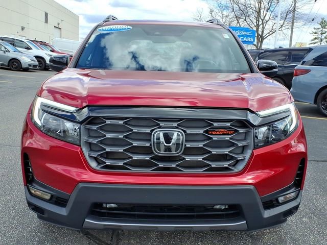 Certified 2023 Honda Passport TrailSport image 2