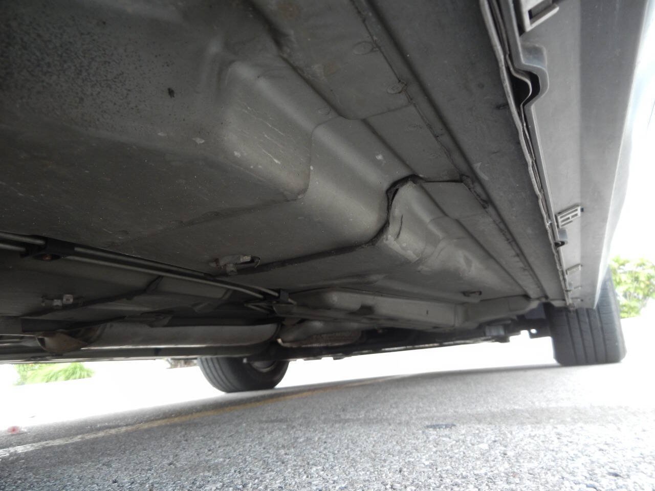 Used 2002 Cadillac De Ville FWD image 46