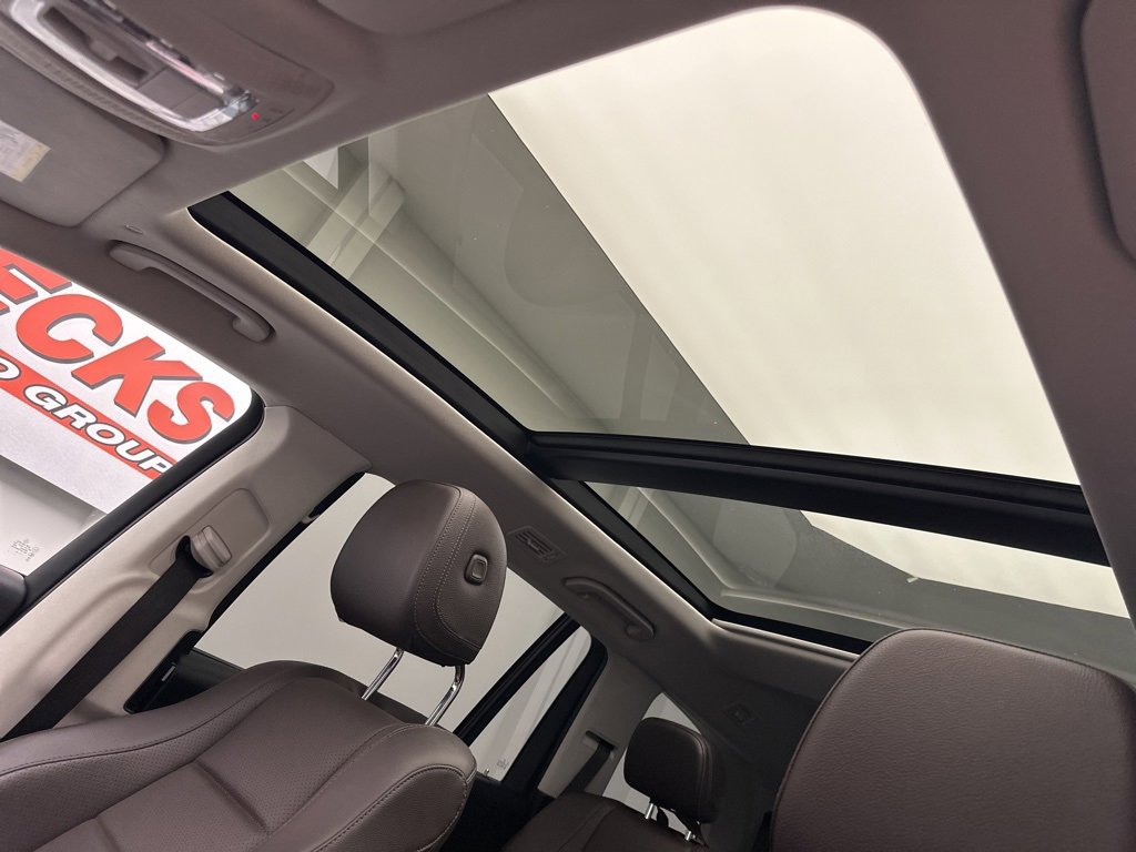 Used 2021 Mercedes-Benz GLS 450 4MATIC image 28