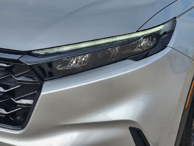 Used 2025 Honda CR-V Sport-L image 9
