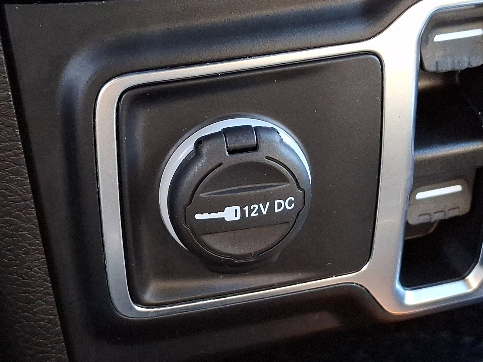 Certified 2020 Jeep Wrangler Unlimited Sport S image 24