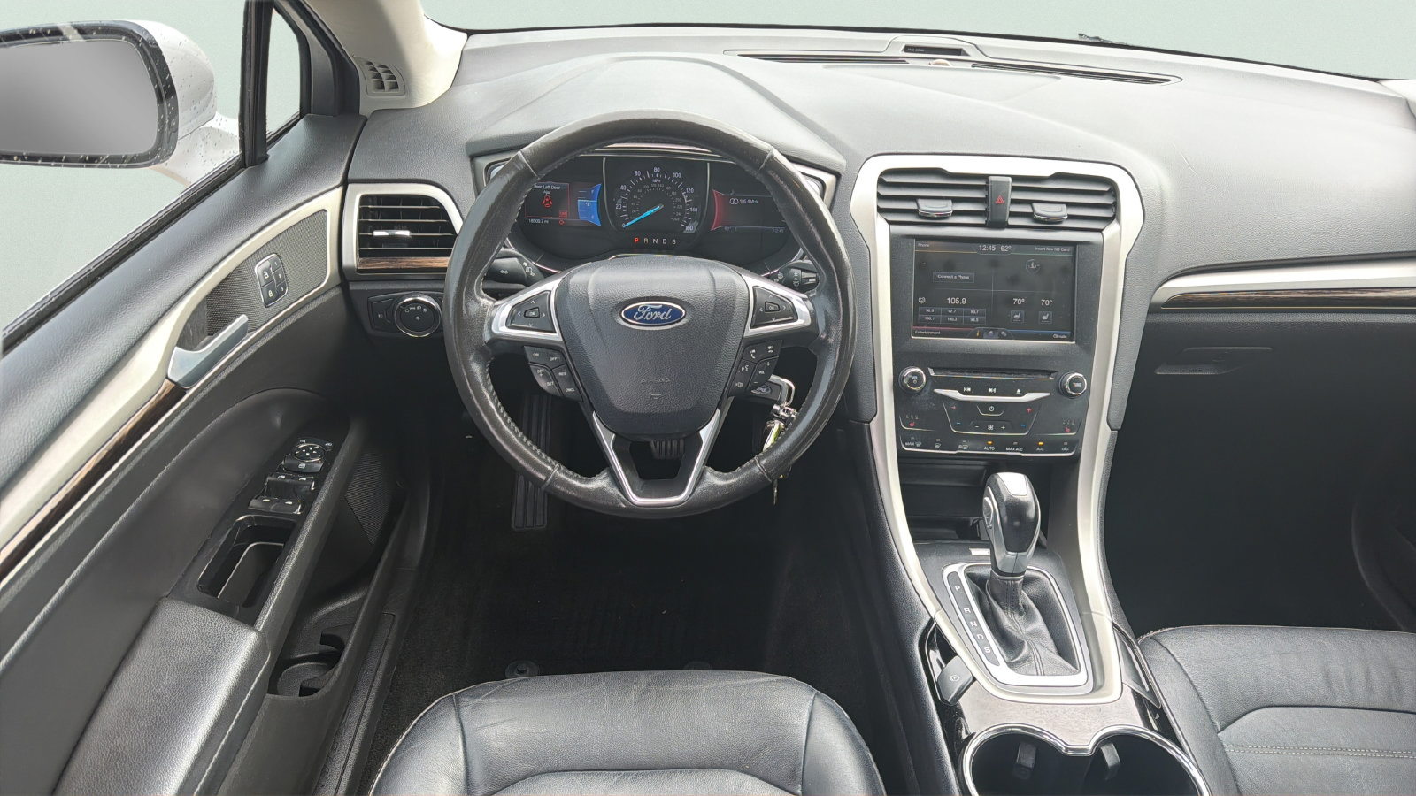 Used 2014 Ford Fusion SE w/ Equipment Group 202A FWD image 13