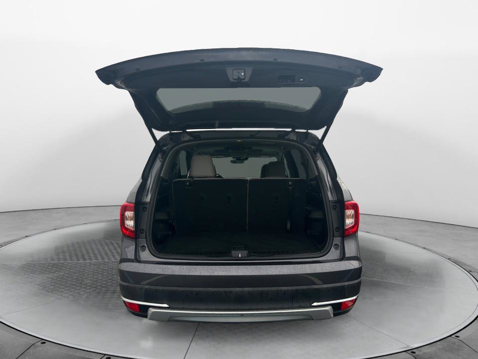 Used 2021 Honda Pilot Touring image 19