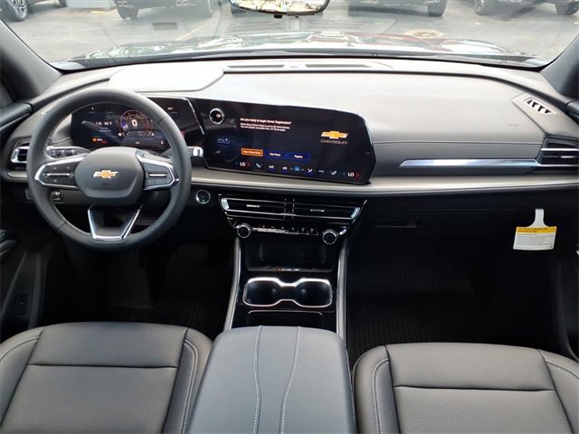 New 2026 Chevrolet Traverse LT w/ Driver Confidence Package image 3