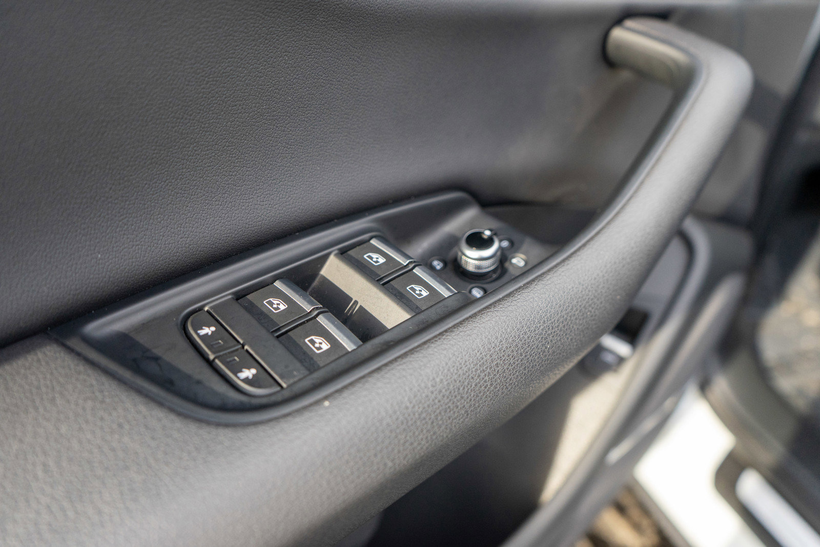 Used 2020 Audi Q7 2.0T Premium Plus w/ Premium Plus Package image 15