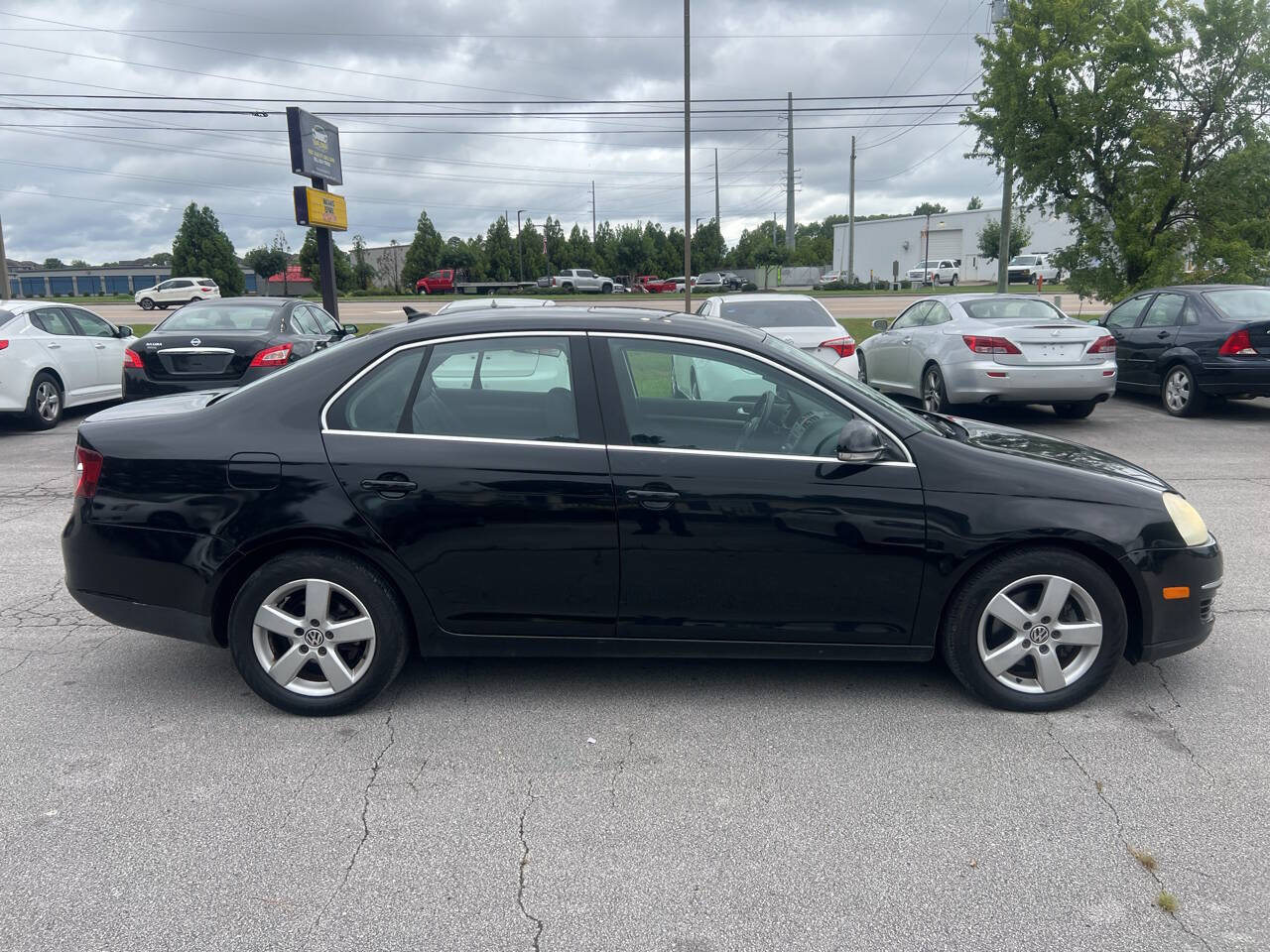 Used 2008 Volkswagen Jetta SE FWD image 5