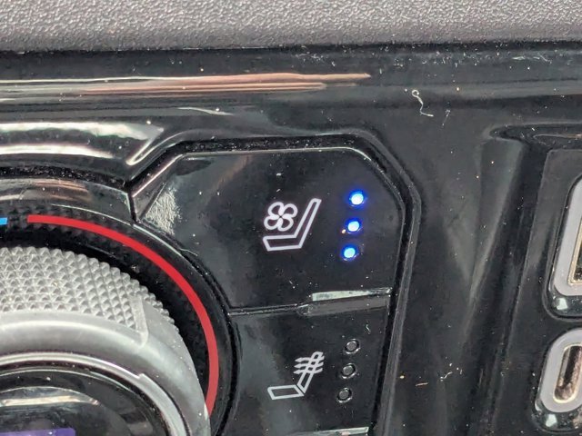 Used 2023 Chevrolet Silverado 1500 LTZ w/ Z71 Off-Road Package image 22