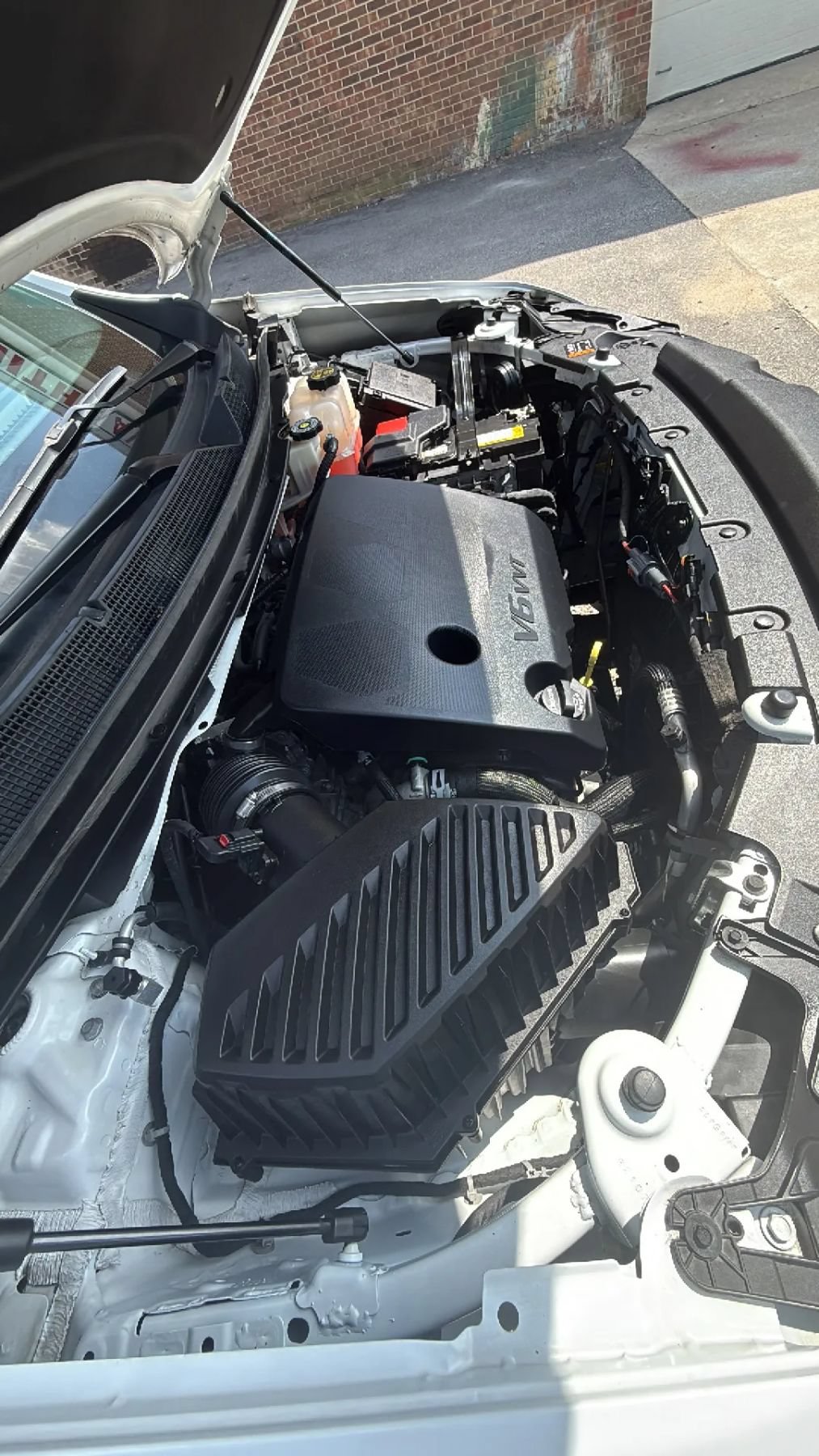 Used 2021 Chevrolet Traverse LS FWD image 43