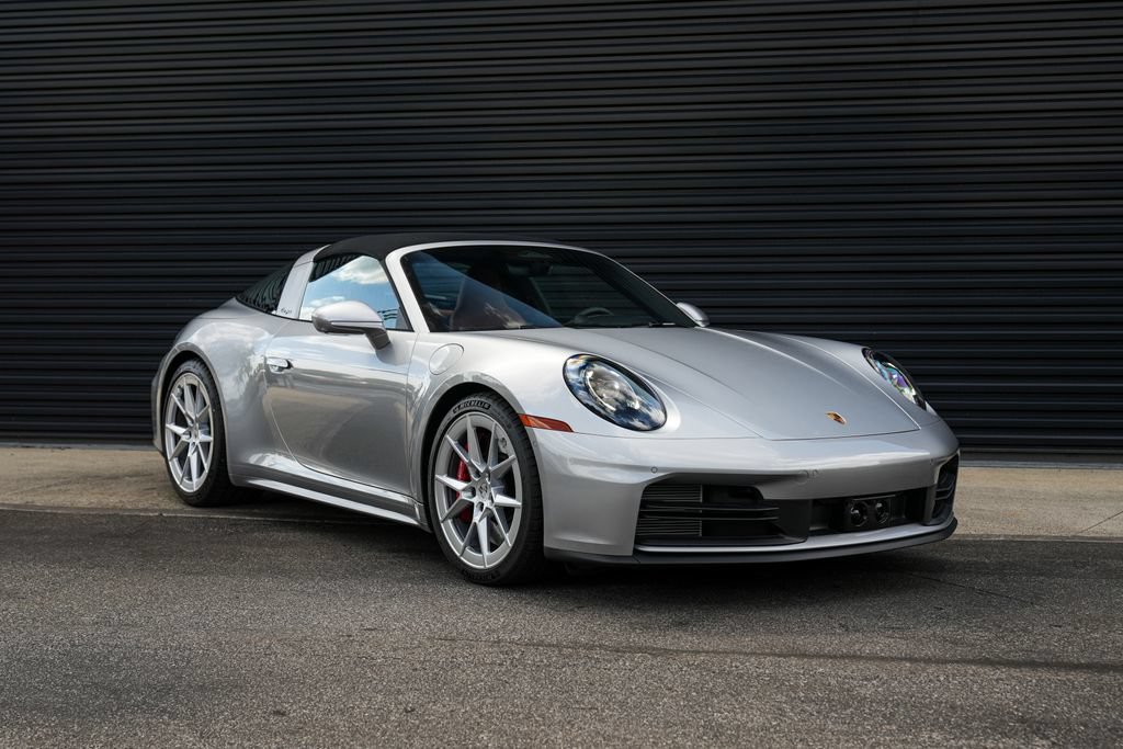 Certified 2026 Porsche 911 Targa 4S AWD/4WD image 37