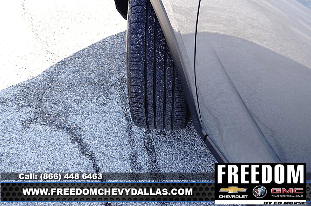 Certified 2025 Buick Encore GX Preferred FWD image 40