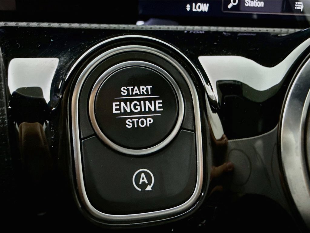 Used 2020 Mercedes-Benz A 35 AMG 4MATIC image 16