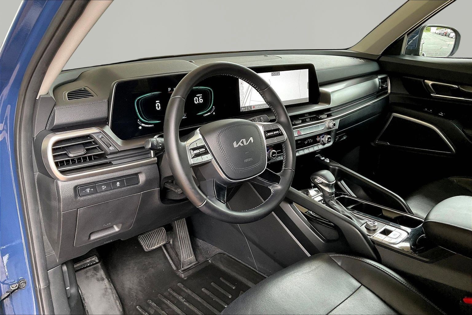 Used 2023 Kia Telluride S w/ S Sunroof Package image 16