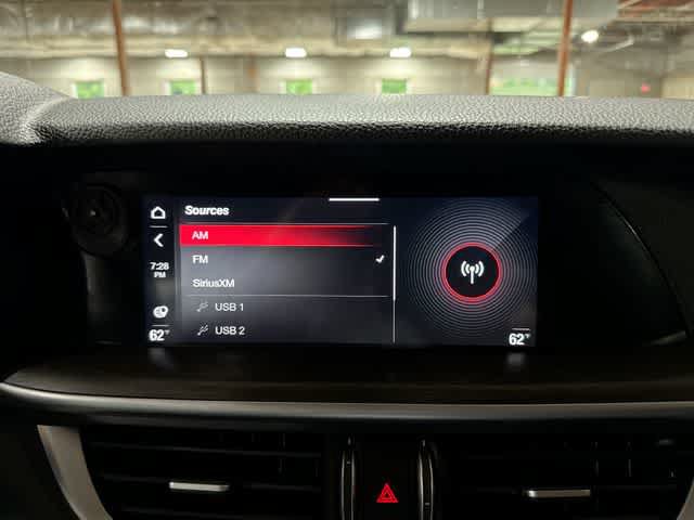 Used 2020 Alfa Romeo Stelvio Ti w/ Active Blind Spot Package AWD/4WD image 20