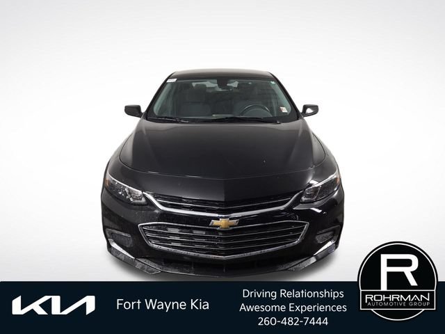 Used 2018 Chevrolet Malibu LT FWD image 3