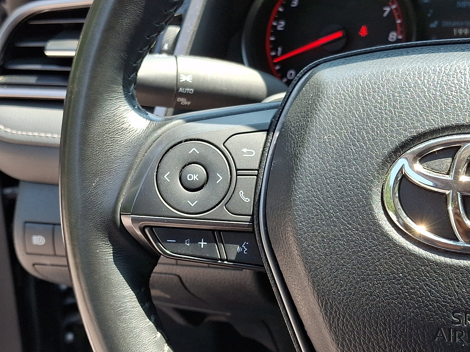 Used 2024 Toyota Camry XSE FWD image 20