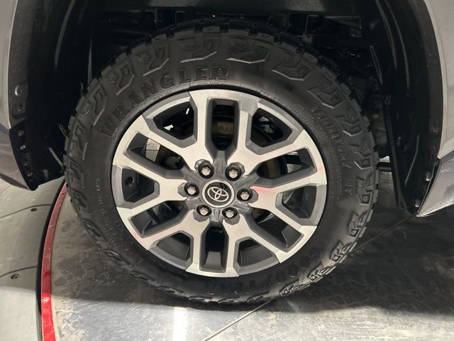 Used 2022 Toyota Tundra 1794 Edition w/ Advanced Package image 19