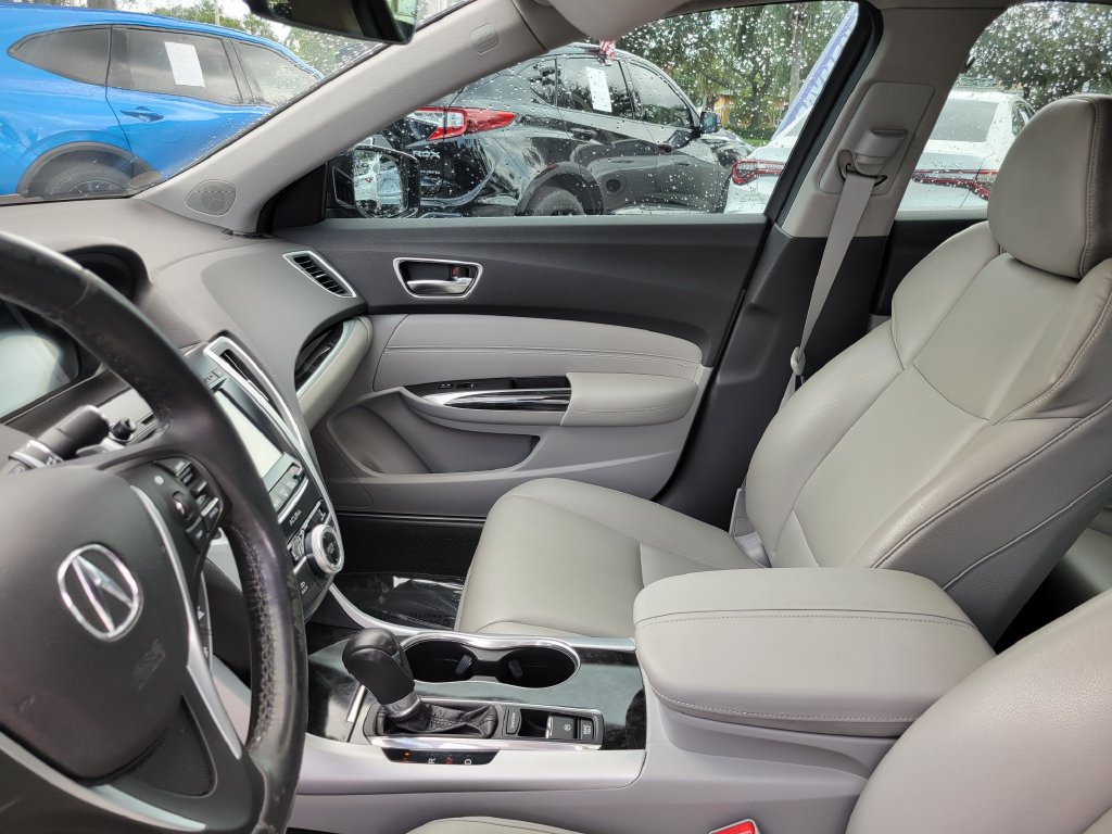 Used 2020 Acura TLX FWD image 13