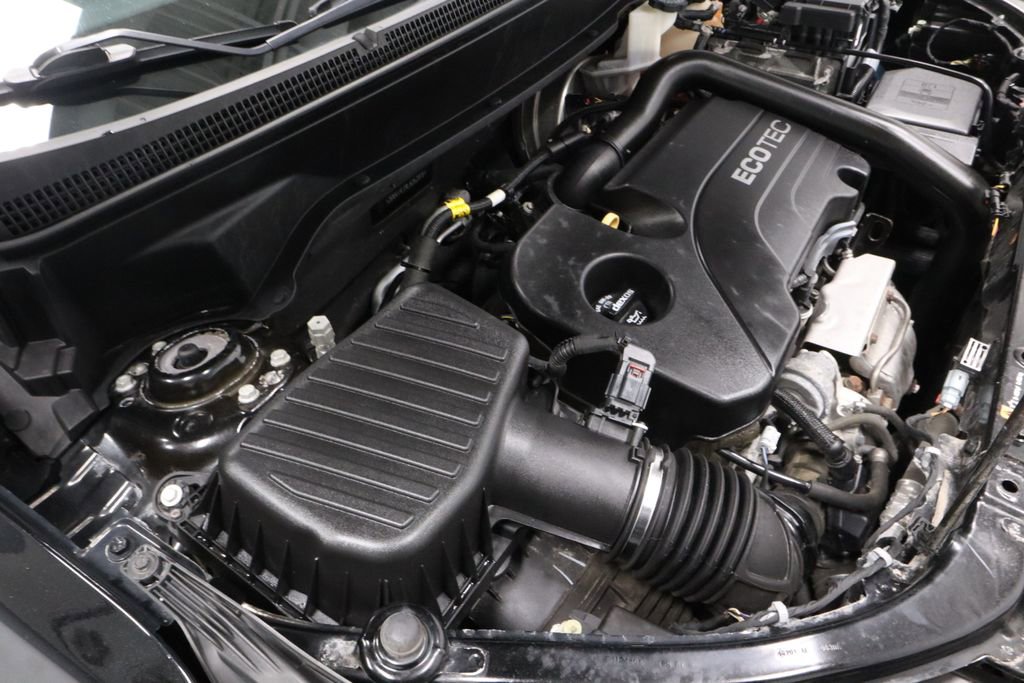 Used 2020 Chevrolet Equinox LS image 15