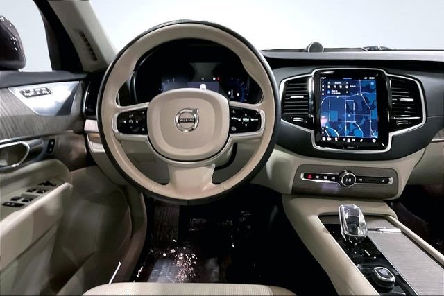 Certified 2023 Volvo XC90 B6 Ultimate w/ Lounge Package image 6