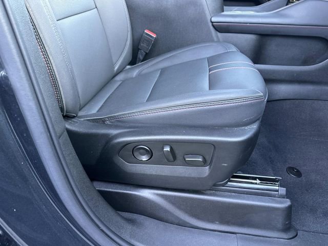 Used 2022 Chevrolet Tahoe RST w/ Luxury Package image 12