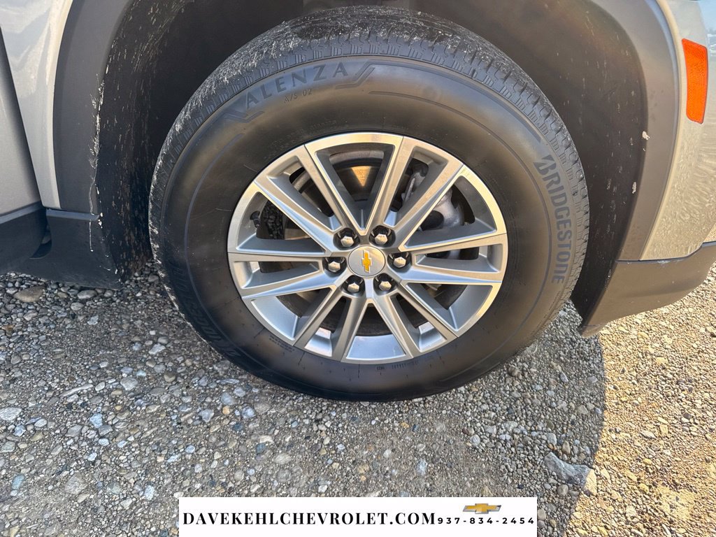 Used 2023 Chevrolet Traverse LT AWD/4WD image 37