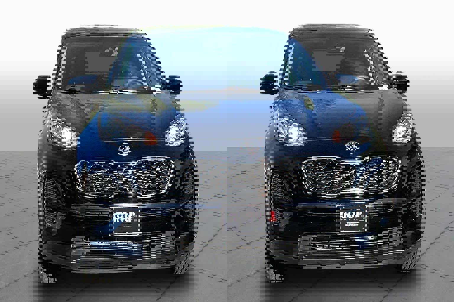 Used 2020 Kia Sportage LX image 4