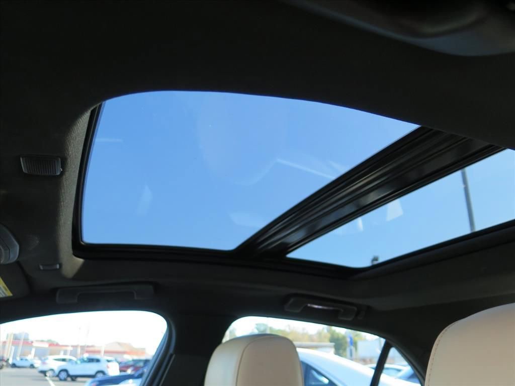 Used 2019 Cadillac CTS Luxury image 12