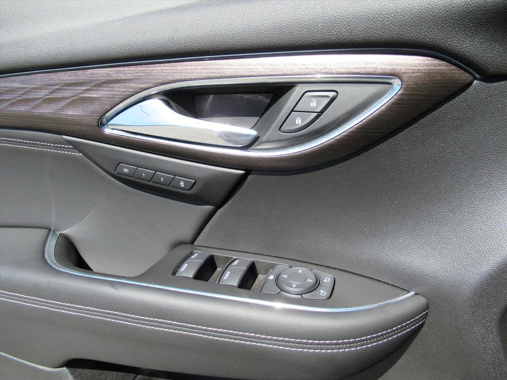 Used 2023 Buick Envision Avenir image 20