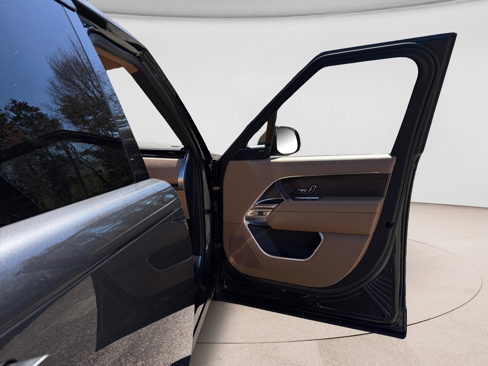 Certified 2023 Land Rover Range Rover SE image 24