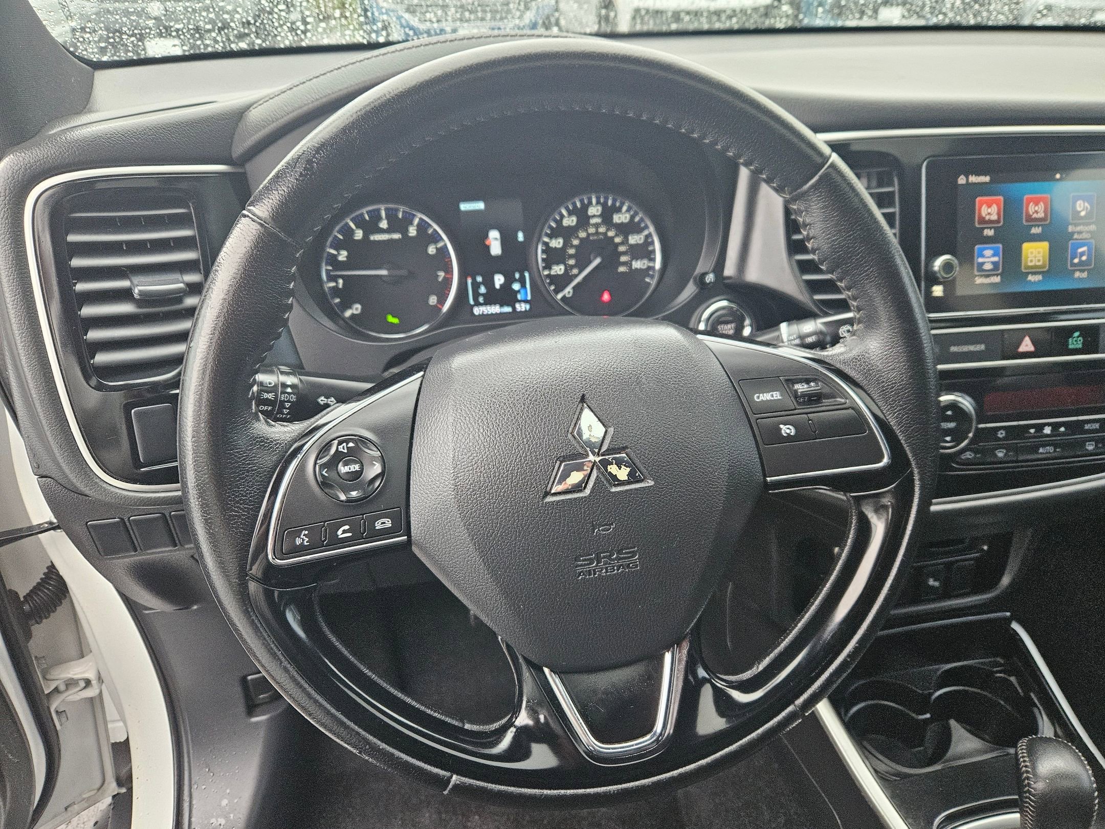 Used 2019 Mitsubishi Outlander SE AWD/4WD image 15