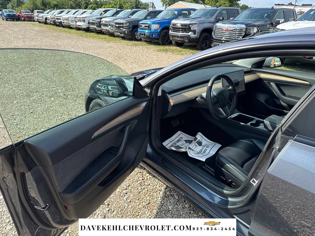 Used 2022 Tesla Model 3 Long Range AWD/4WD image 10