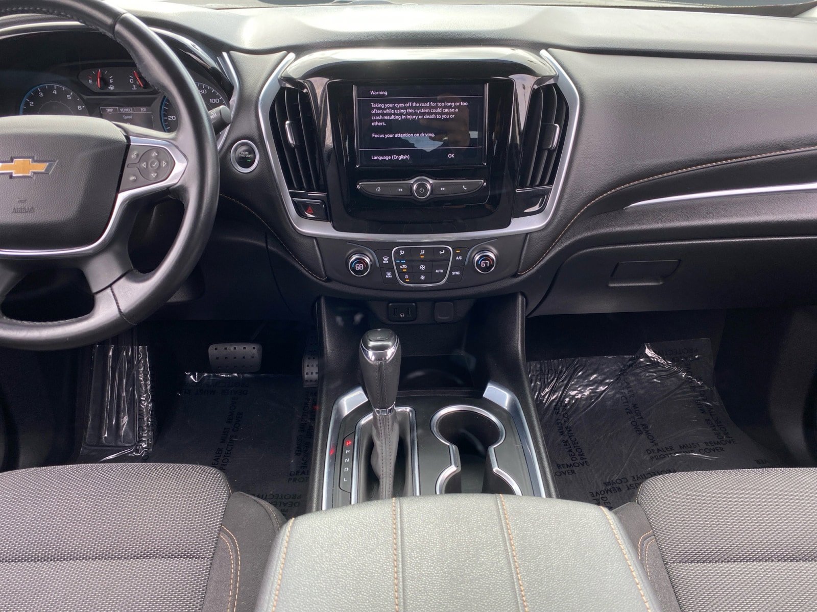 Used 2020 Chevrolet Traverse LT w/ LPO, Floor Liner Package FWD image 11