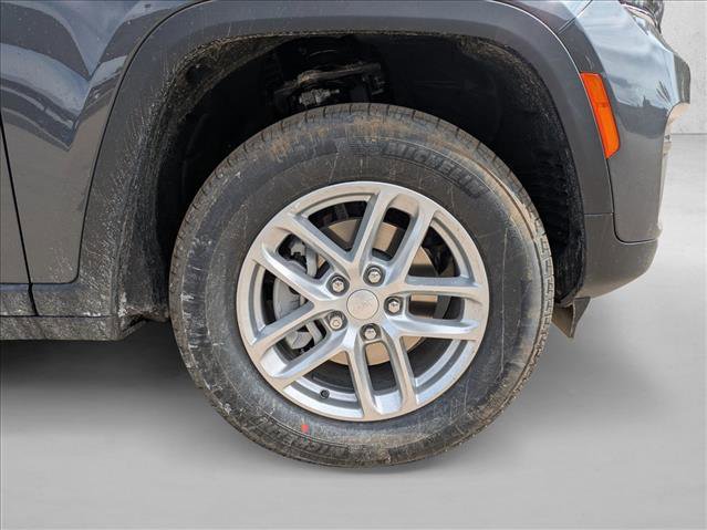 New 2026 Jeep Grand Cherokee Laredo X AWD/4WD image 16