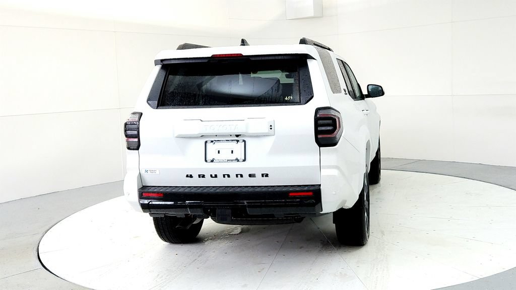 New 2026 Toyota 4Runner TRD Sport AWD/4WD image 5