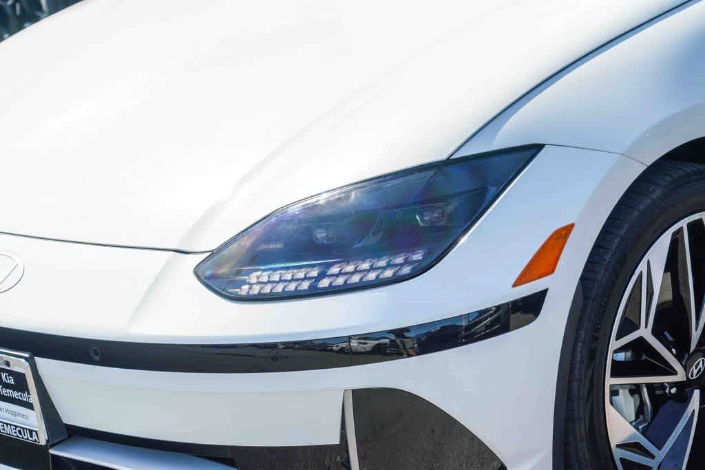 Used 2024 Hyundai Ioniq 6 SEL RWD image 8