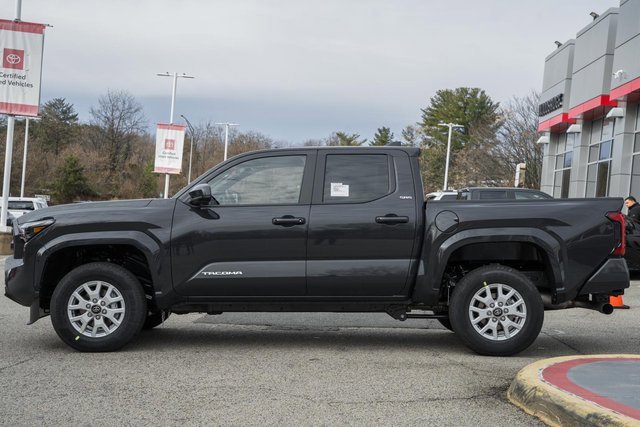 New 2026 Toyota Tacoma SR5 image 4