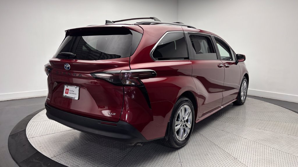 Certified 2025 Toyota Sienna XLE w/ XLE Plus Package AWD/4WD image 44