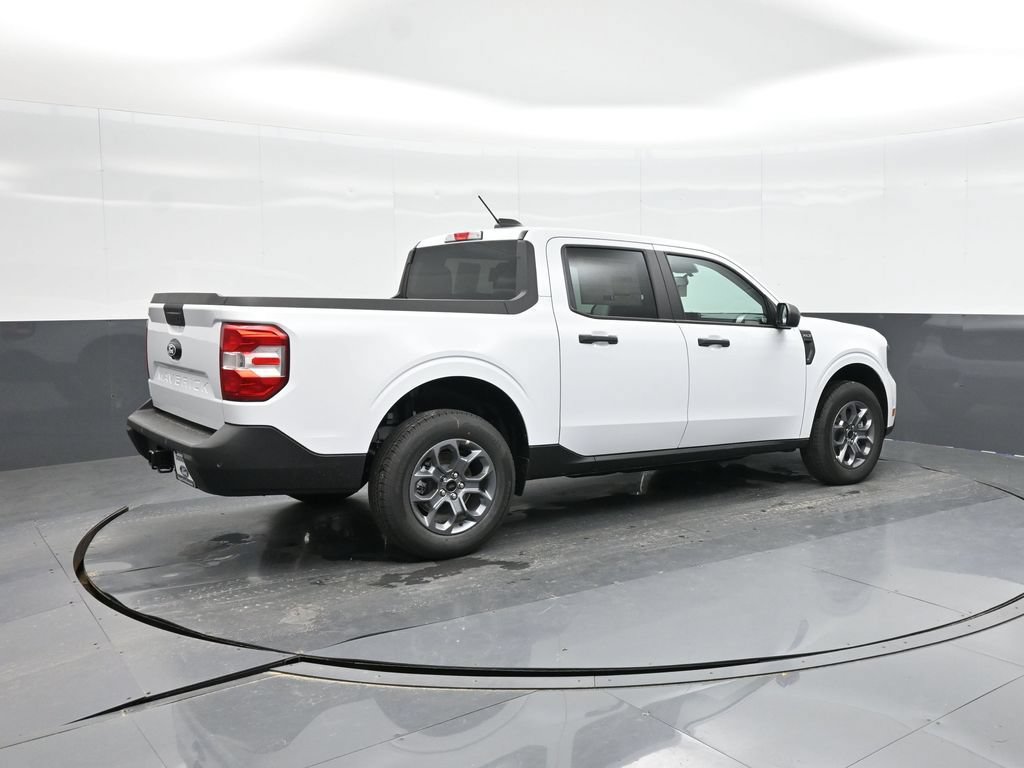New 2026 Ford Maverick XLT FWD image 9