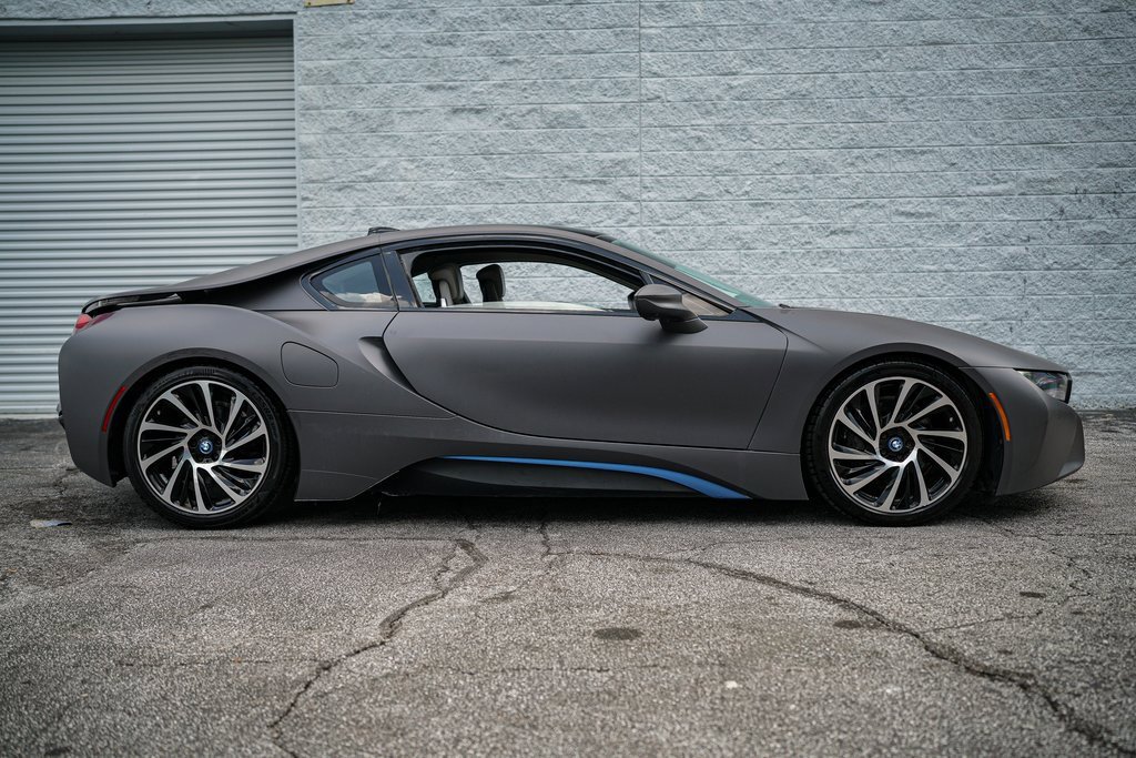 Used 2016 BMW i8 image 17