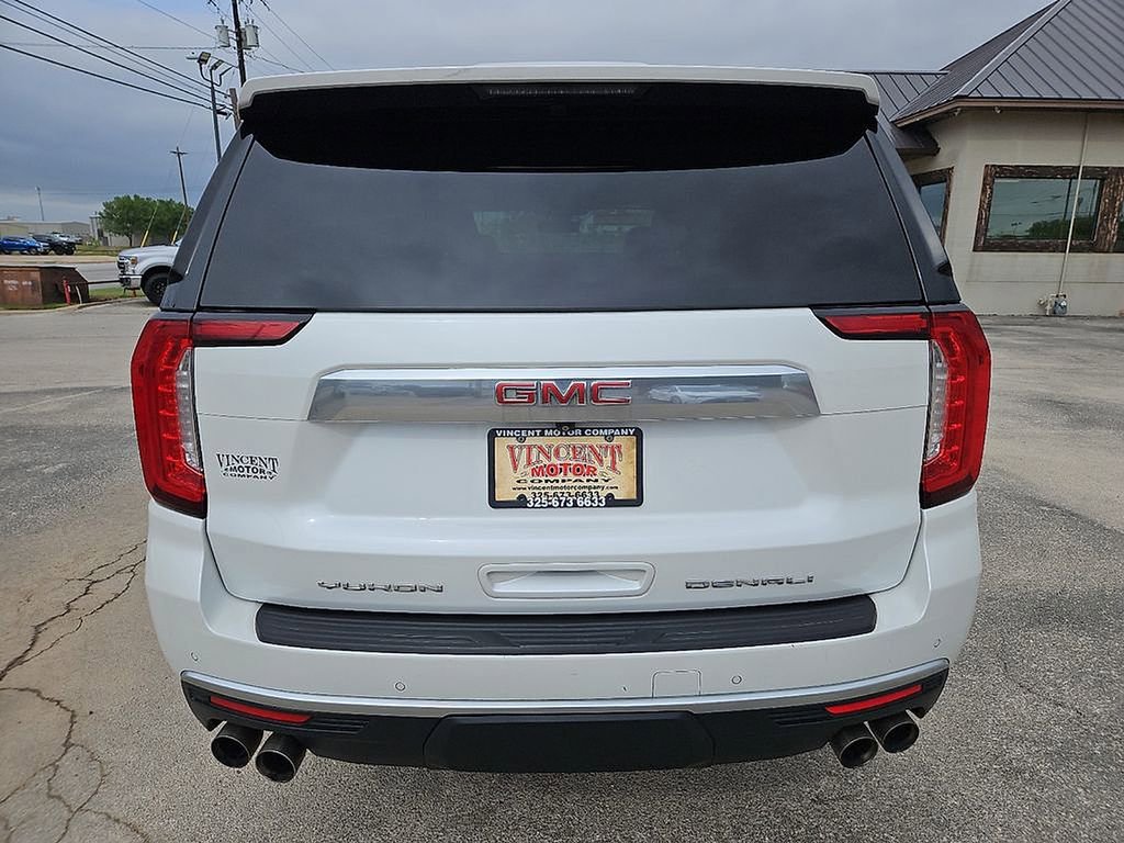 Used 2022 GMC Yukon Denali image 6