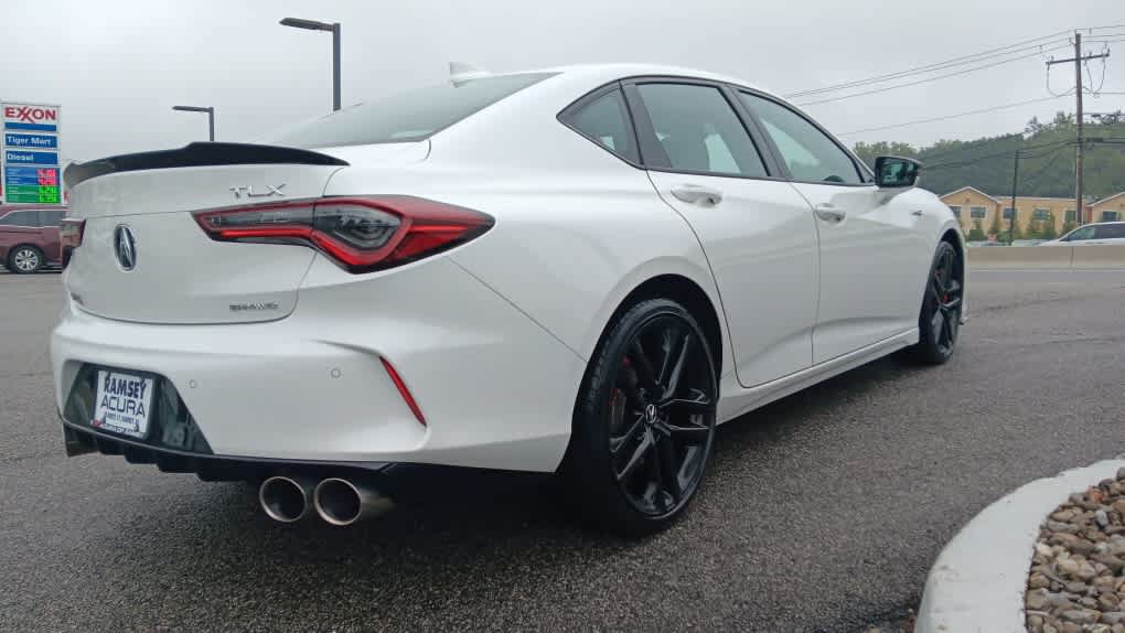Used 2025 Acura TLX Type S AWD/4WD image 6