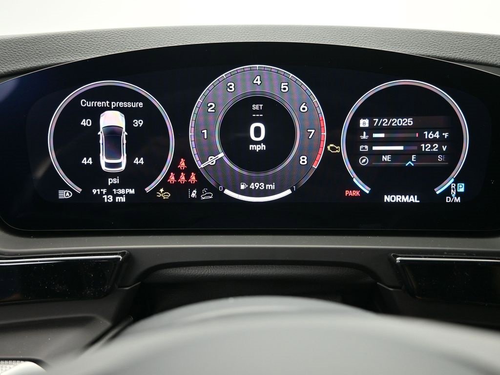 New 2025 Porsche Cayenne Coupe image 26
