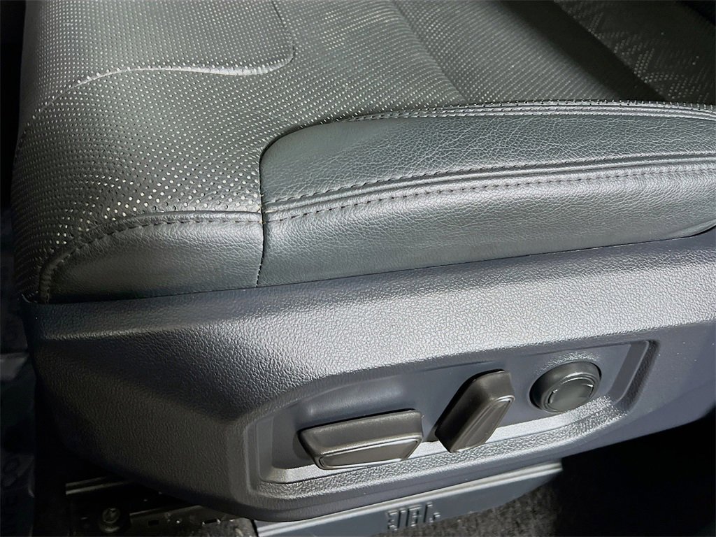 Used 2024 Toyota Tundra Limited w/ TRD Off-Road Package image 18