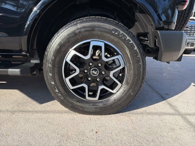 Used 2023 Ford Bronco Outer Banks video 2