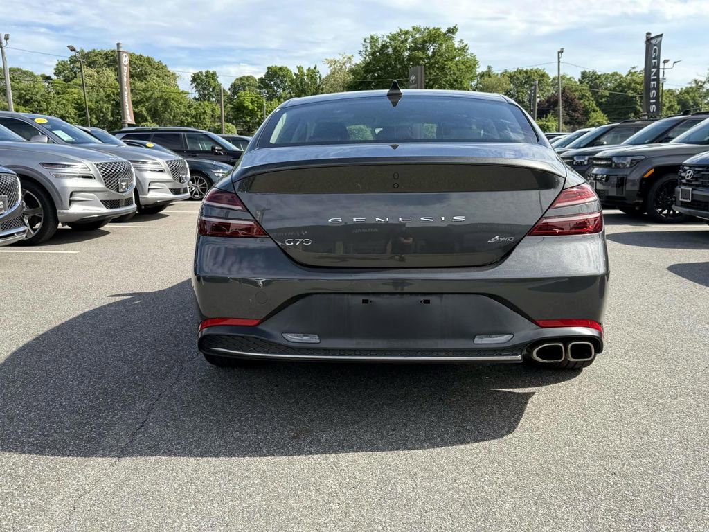 Certified 2022 Genesis G70 2.0T AWD/4WD image 6