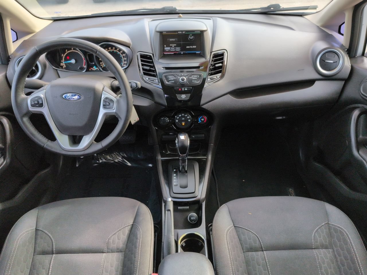 Used 2014 Ford Fiesta SE w/ Equipment Group 201A FWD image 13