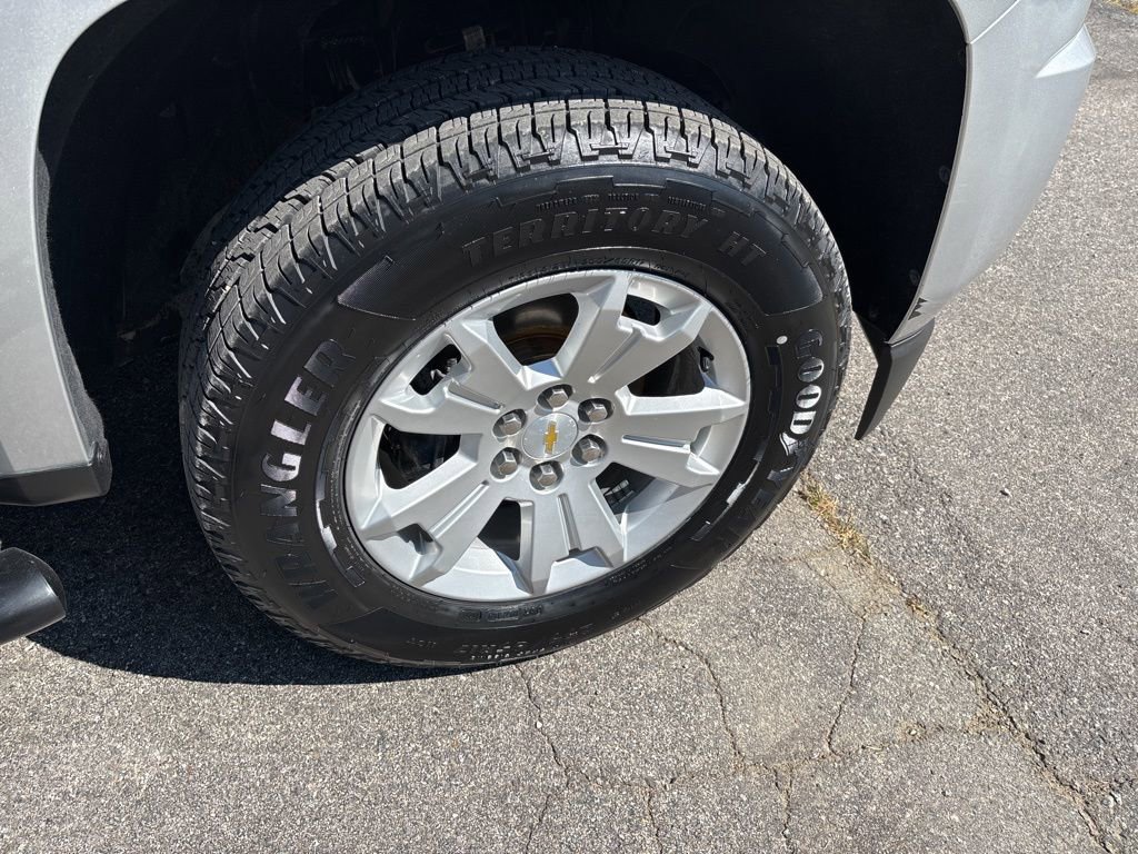 Used 2018 Chevrolet Colorado LT w/ LT Convenience Package image 11